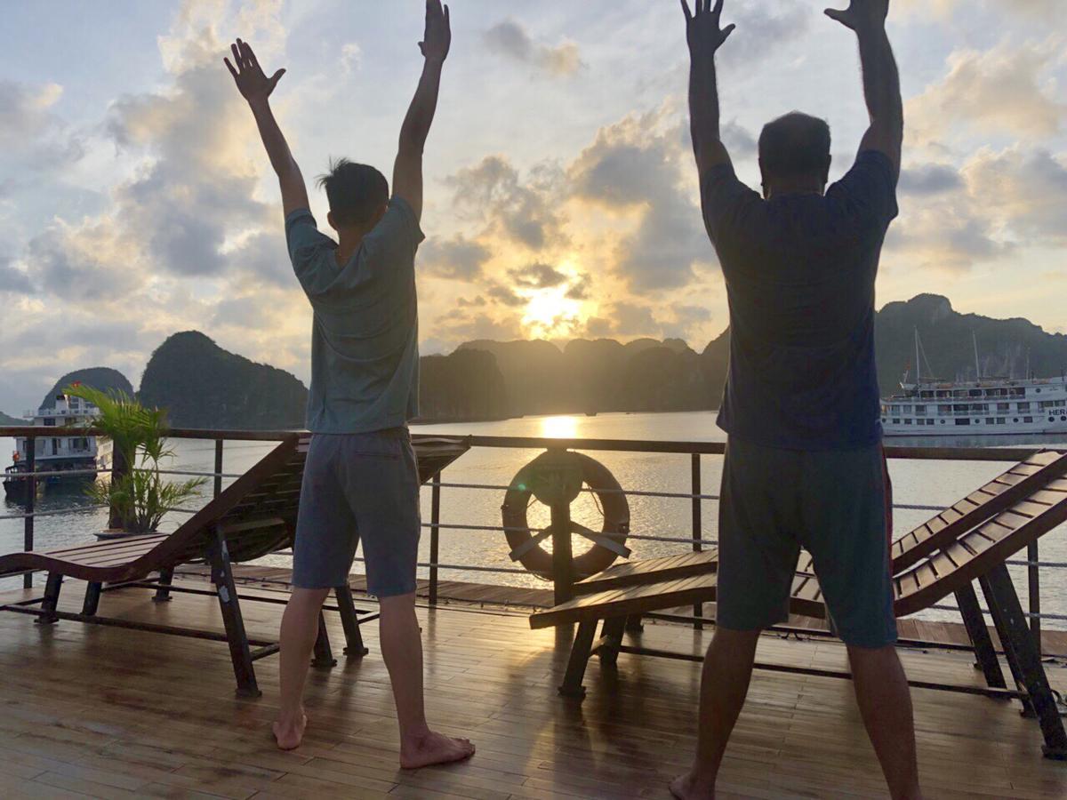 Halong Majestic Legend Cruise Otel Ha Long Dış mekan fotoğraf