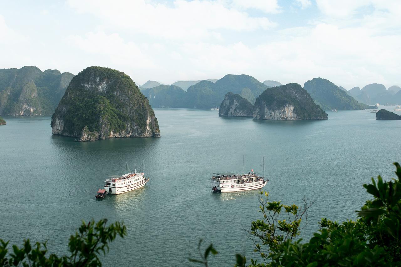 Halong Majestic Legend Cruise Otel Ha Long Dış mekan fotoğraf