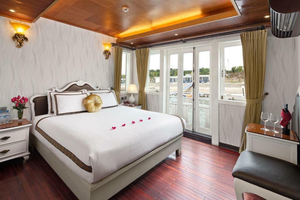 Halong Majestic Legend Cruise Otel Ha Long Dış mekan fotoğraf